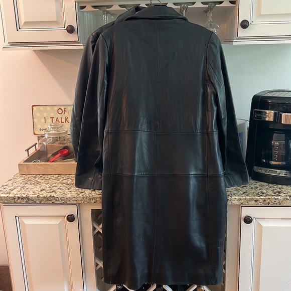 Soft Full Length Leather Coat. Great Condition.  Like new. - Picture 6 of 6